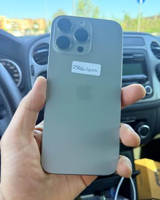 Iphone 16 Pro Mad natural titanium