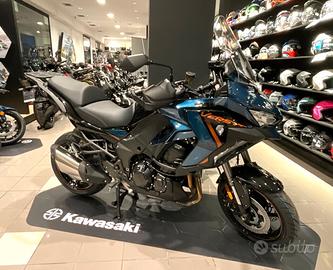 Kawasaki Versys 1100 SE 2026 KIT TOURER OMAGGIO fi