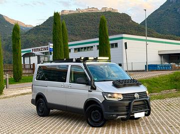 Multivan 2.5 TDI/174CV OffRoad T6 Restyling 2020,7