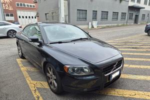 VOLVO C70 2.0 D Momentum