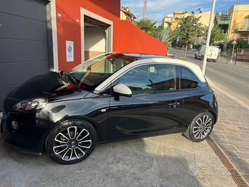 Opel Adam GLAM