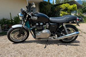 Triumph Thruxton 900 – 2005| 13.000 km