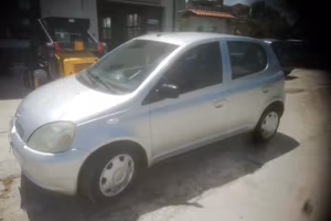 Toyota Yaris 1000