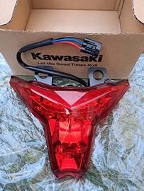 faro led posteriore kawasaki 