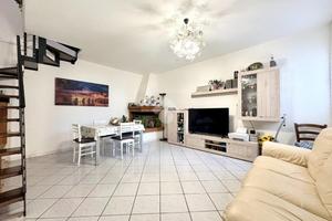 CASA DI CORTE A RIMINI