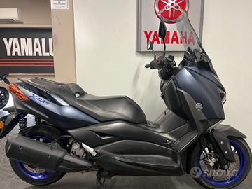 Yamaha X-Max 300