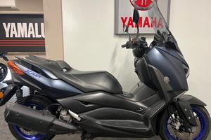 Yamaha X-Max 300