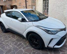 Toyota chr hybrid