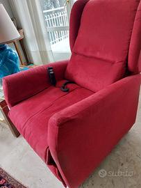 Poltrona elettronica 2 mesi di vita