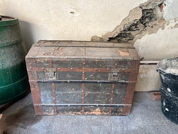 Baule antico fine 800