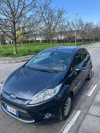 Ford Fiesta titanium