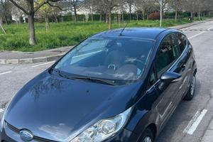 Ford Fiesta titanium