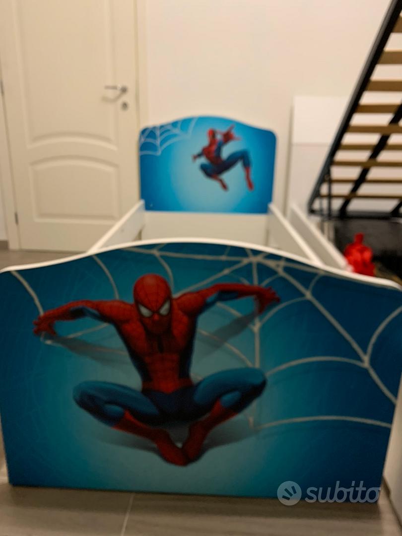 Letto per bambini di Spiderman con Materasso - Arredamento e Casalinghi In  vendita a Milano