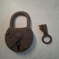  lucchetto antico