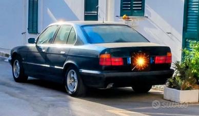 BMW 520 benzina cambio automatico 