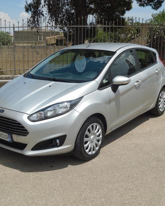Ford Fiesta 1.5 TDCi 75CV Business