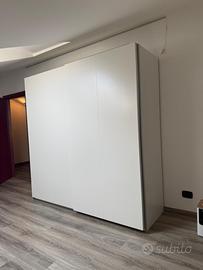 Armadio ikea ad ante scorrevoli