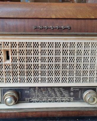 ANTIQUARIO VENDE radio giradischi Philips anni 50