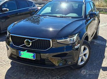 VOLVO XC 40 B3 Essential Hybrid  automatica.