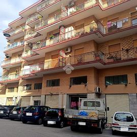 2 LOCALI A SALERNO