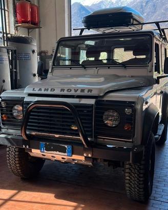 Land Rover Defender 90