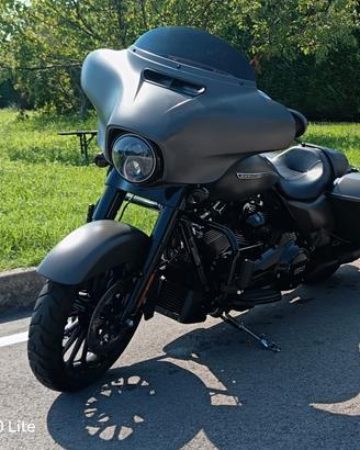 Harley Davidson Street Glide Special