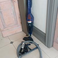 aspirapolvere 