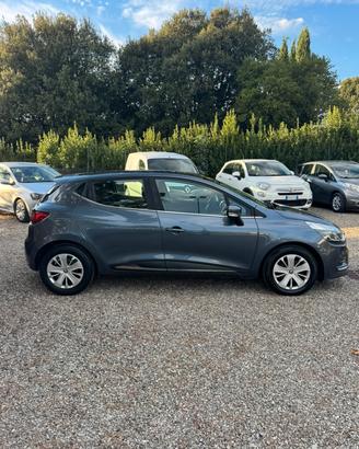Renault Clio 1.2 75CV 5 porte Zen