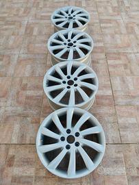 Cerchi in lega originali Alfa Romeo 17 ET 41 nuovi