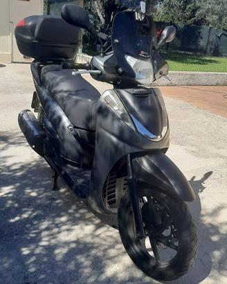 Honda SH300