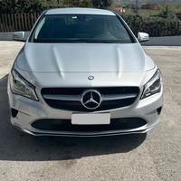 MERCEDES CLA 200 D