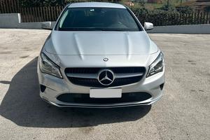 MERCEDES CLA 200 D