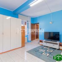 AMPIO TRILOCALE SU DUE LIVELLI SENZA SPESE CONDOMI