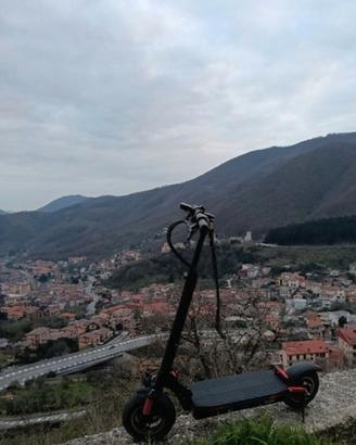 monopattino elettrico 