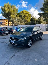 Volkswagen Tiguan 2.0 TDI SCR Life
