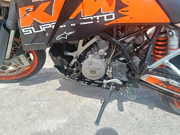 KTM 950 supermoto 