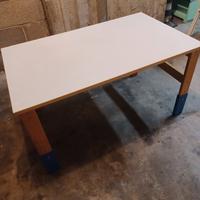 Tavolo da Bambino in legno Ikea