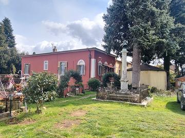 Porzione di fabbricato con giardino esclusivo