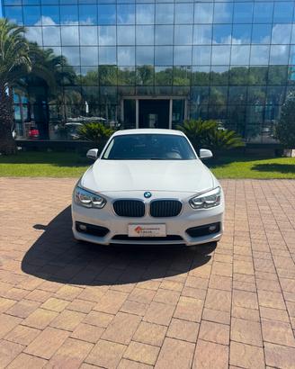 Bmw 116 116d 5p. Urban