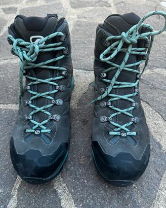 Scarponi trekking donna Scarpa