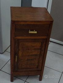 Comodino singolo in ciliegio epoca 800 restaurato