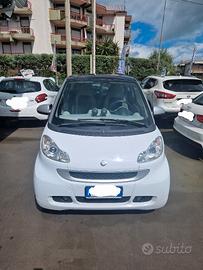 Smart ForTwo 1000 52 kW coupé passion