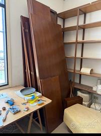 Armadio in legno massello