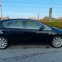 Opel astra J 1.7
