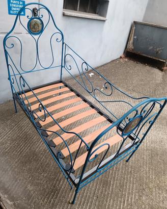 LETTO DA BAMBINO IN FERRO BATTUTO