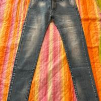 Jeans Bruno Leoni