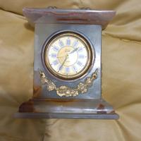 orologio in marmo