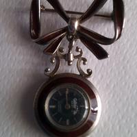 Orologio spilla Altanus vintage argento e smalto