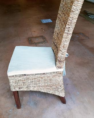 Sedie in legno di banano