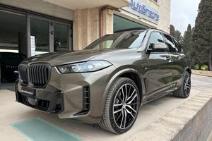 BMW X5 xDrive30d 48V Msport Pro con soli 3563 km